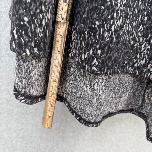 LuLaRoe Carly T Shirt Dress Size XL Black Gray Print Casual Comfortable NEW - Picture 10 of 11